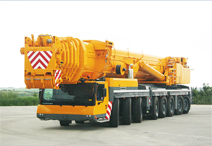 尼勒克县精密设备吊装（如机床、仪器）需要特殊车型吗？