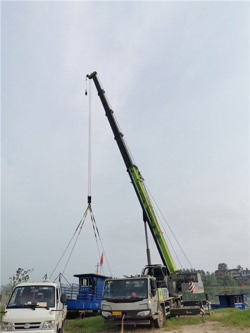 尼勒克县桥梁建设吊装案例